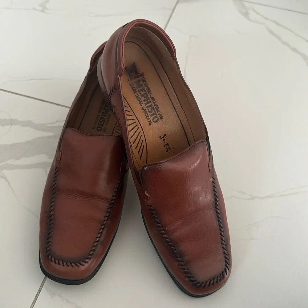 Women's Leather Mephisto Air-Relax Slip Ons Loafers Sz 9.5 Brown Cognac Comfort
